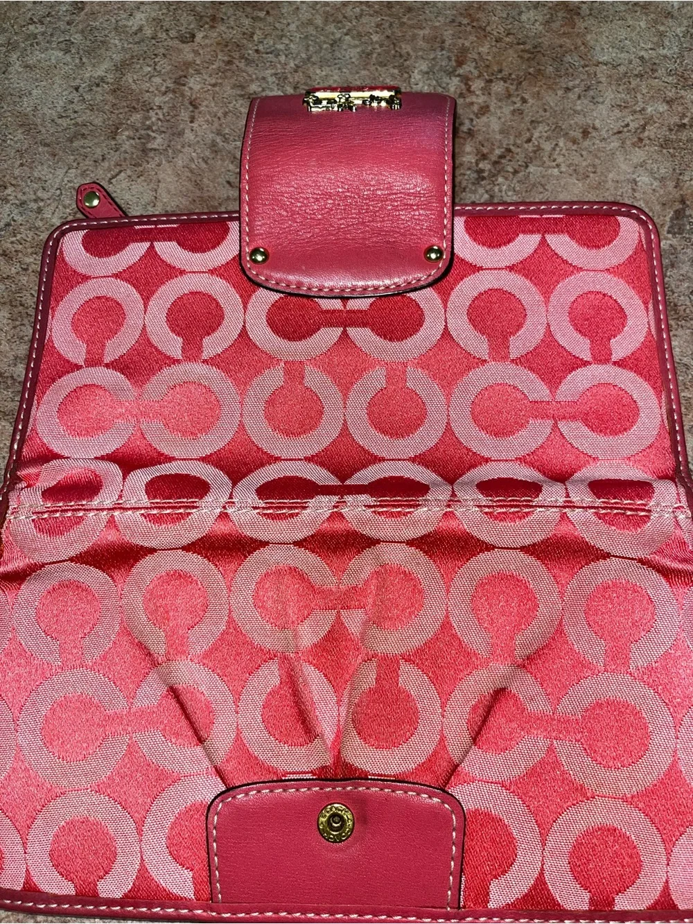 Coach Coral Signature Accordion Wallet